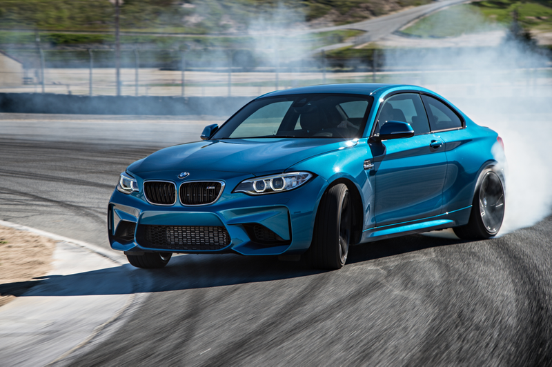 Illustration for article titled The 2016 BMW M2 Is BMW's Middle Finger To Everyone Who Says They Got Soft